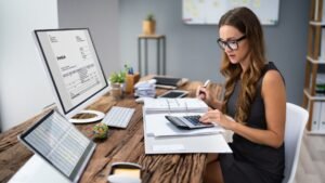 Junior tax director jobs in Luxembourg